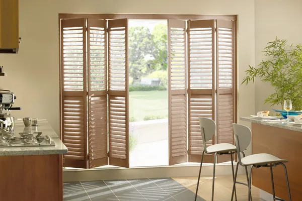 TS 2021 BURLEY TRACKED SHUTTER VINTAGE RYE KITCHEN LANDSCAPE 2