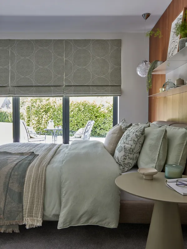 TS 2023 MOTORISATION LAUNCH ROMAN BLINDS ANISH ASPEN066