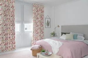 HIL 2019SOFTSLAUNCH CURTAINS FORENZAROSE ROMANS ISLITAWHITE BEDROOM 9