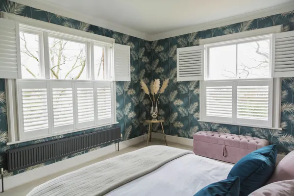 Ts 2022 Influencer Caroline Macleod Bedroom White Shutter Landscape 3886 1