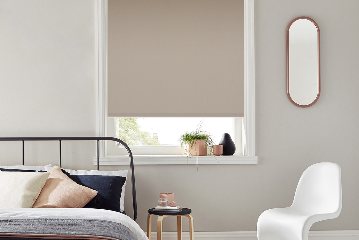 TS 2023 ROLLER BLIND WEB ROOMSET HURST STONE